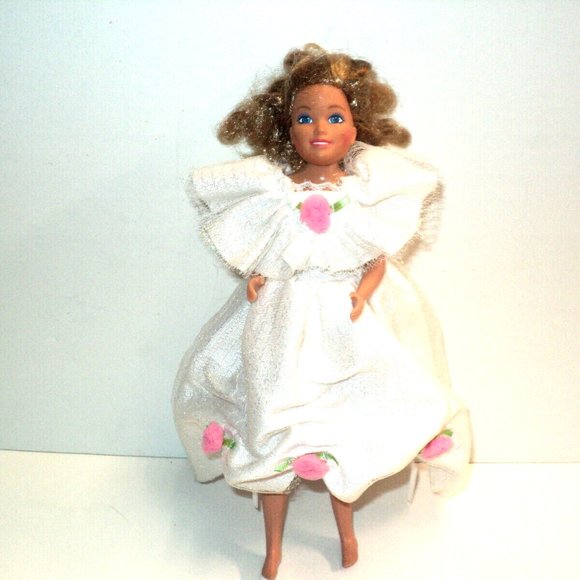 Super Teen Skipper, Barbie's Sister 1978 Body, 1979 Head, 1988 Homecoming Dress